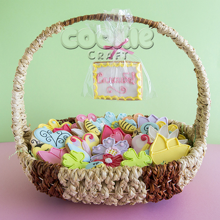 Корзина с пряниками "Весеннее настроение" - магазин CookieCraft